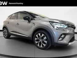 Gris Utilisé 2024 Renault Captur Techno SUV | 19 490 € (Prix juste)