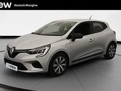 Utilisé 2023 Renault Clio V Citadine | 14 999 € (Bon prix)