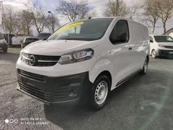 Blanc Nouvelle 2024 Opel Vivaro-e Combi Van | 32 680 € (Prix cher)