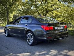 Noir Utilisé 2010 BMW 740 Berline | 12 490 €