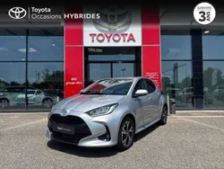 Utilisé 2025 Toyota Yaris Hybrid Design Berline | 23 900 € (Prix assez cher)