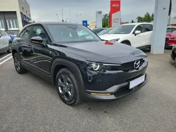 Noir Utilisé 2023 Mazda MX30 Exclusive-Line SUV | 29 850 € (Prix juste)