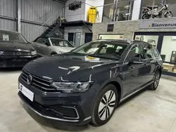 Gris Utilisé 2020 VW Passat GTE Break | 22 990 € (Prix juste)