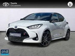 Utilisé 2024 Toyota Yaris Hybrid Sport Berline | 24 990 € (Prix cher)