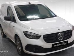 Blanc Nouvelle 2025 Mercedes eCitan Van | 23 990 €