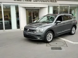 Gris Utilisé 2019 VW Tiguan SUV | 23 900 € (Prix juste)