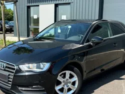 Noir Utilisé 2012 Audi A3 Attraction Berline | 8 990 € (Prix assez cher)