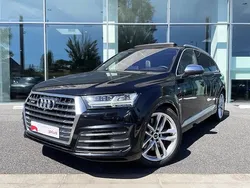 Noir orca métallisé Utilisé 2018 Audi SQ7 Sport SUV | 53 990 € (Prix assez cher)