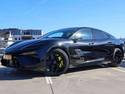 Noir Occasion 2024 Lotus Emeya Citadine | 146 656 €