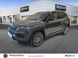 Noir Nouvelle 2024 Jeep Compass Summit SUV | 50 029 € (Prix assez cher)