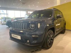 Utilisé 2024 Jeep Renegade Altitude SUV | 34 250 €