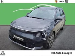 Gris Utilisé 2023 Kia e-Niro 2 SUV | 27 490 € (Prix juste)