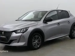 Gris artense (m) Utilisé 2023 Peugeot e-208 Style Citadine | 18 499 € (Bon prix)