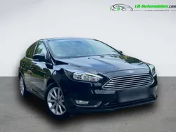 Utilisé 2017 Ford Focus Berline | 13 900 € (Prix juste)