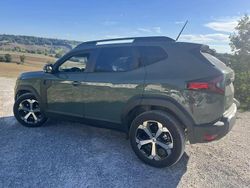 Vert Nouvelle 2025 Dacia Duster Comfort SUV | 26 900 € (Prix assez cher)