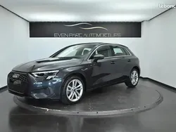 Gris Utilisé 2023 Audi A3 Business Berline | 26 990 €