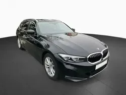 Noir Utilisé 2023 BMW 318 Break | 27 990 € (Prix juste)