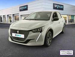 Blanc Utilisé 2022 Peugeot e-208 Allure Citadine | 14 490 € (Bon prix)