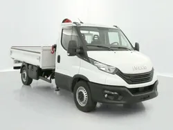 Nouvelle 2024 Iveco Daily | 76 080 € (Prix assez cher)