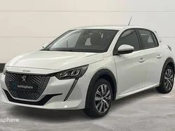 Blanc Utilisé 2020 Peugeot e-208 Active Citadine | 12 999 €