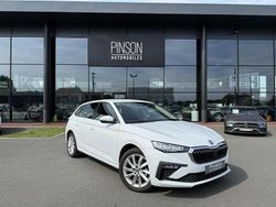 Blanc Utilisé 2024 Skoda Scala Selection Citadine | 21 590 € (Prix juste)