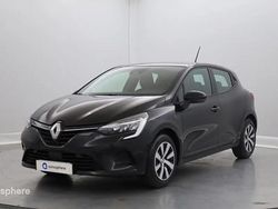 Blanc Utilisé 2023 Renault Clio V Equilibre Berline | 15 699 € (Prix juste)