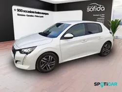 Blanc Utilisé 2020 Peugeot 208 Allure Citadine | 12 990 € (Prix juste)