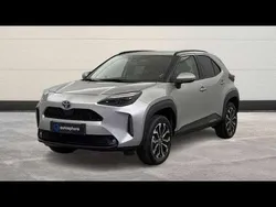 Utilisé 2023 Toyota Yaris Hybrid Design | 24 999 € (Prix juste)