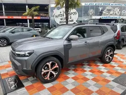 Gris Nouvelle 2025 Dacia Duster Journey SUV | 25 980 € (Prix juste)