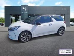 Blanc Utilisé 2017 DS Automobiles DS3 So Chic Berline | 10 590 € (Prix assez cher)