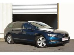 Bleu Utilisé 2021 VW Passat Business Break | 25 990 € (Prix assez cher)