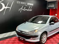 Utilisé 2002 Peugeot 206 CC S16 Cabriolet | 3 690 € (Prix juste)