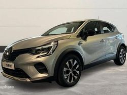 Gris Utilisé 2024 Renault Captur Evolution SUV | 17 999 € (Prix juste)
