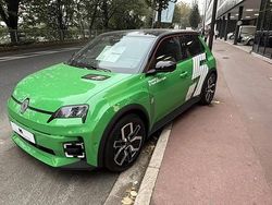 Vert Occasion 2024 Renault 5 E-Tech Techno Berline | 29 890 € (Bon prix)