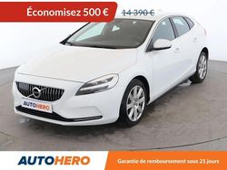 Blanc Utilisé 2018 Volvo V40 Inscription Break | 13 890 € (Prix juste)