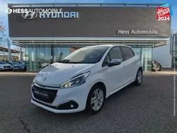 Utilisé 2018 Peugeot 208 Style Citadine | 8 999 € (Prix juste)