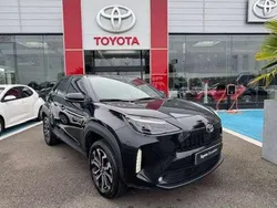 Utilisé 2022 Toyota Yaris Hybrid Design | 22 490 € (Prix juste)