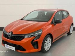 Orange Utilisé 2023 Renault Clio V Evolution Berline | 14 999 € (Prix juste)