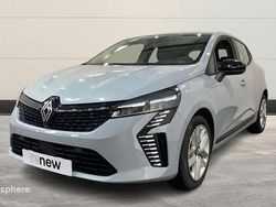 Gris Utilisé 2024 Renault Clio V Evolution Berline | 15 799 € (Prix juste)