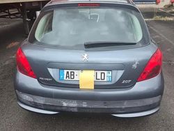 Utilisé 2006 Peugeot 207 Berline | 3 500 €