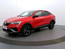 Rouge Utilisé 2023 Renault Arkana R.S. SUV | 23 990 € (Prix juste)