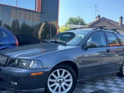 Utilisé 2001 Volvo V40 Break | 2 990 €