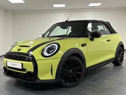 Utilisé 2022 Mini Cooper S Premium Plus Citadine | 32 900 € (Prix juste)