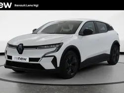 Blanc Utilisé 2024 Renault Mégane Equilibre Berline | 22 999 € (Bon prix)