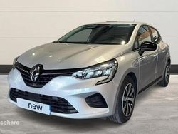 Blanc Utilisé 2023 Renault Clio V Equilibre Berline | 15 999 € (Prix juste)