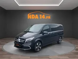 Gris Utilisé 2020 Mercedes V220 Avantgarde Monospace | 65 990 €