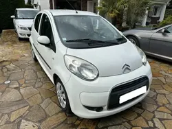 Blanc Utilisé 2011 Citroën C1 Exclusive Citadine | 4 989 € (Prix juste)