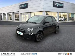 Onyx black pastel Utilisé 2022 Fiat 500e Berline | 15 996 € (Super prix)