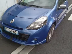 Utilisé 2009 Renault Clio III GT Berline | 8 000 € (Prix juste)