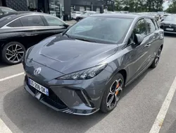Gris Utilisé 2023 MG MG4 EV Citadine | 24 990 € (Bon prix)